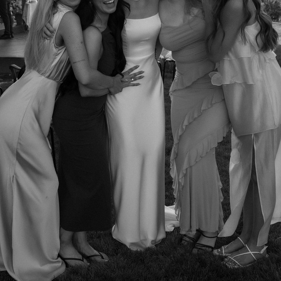 Park fifth and co Brodie bridal dress Small - Picture 9 of 16